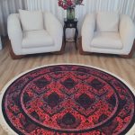 فرش چاپی گرد قرمز مخمل کیفیت هایژنیک گوشتی A+ طرح آرتین D211(پس کرایه) - تصویر 6